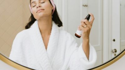 Read Dr. Aly Cohen’s New Article – The Price Of Beauty: How To Detoxify Your Make-up Routine The-Price-Of-Beauty-How-To-Detoxify-Your-Make-up-Routine